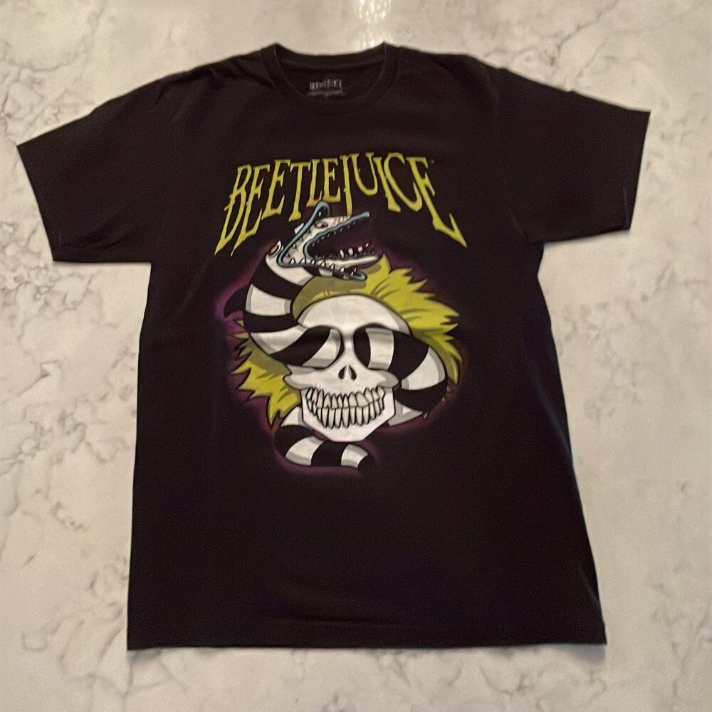 Beetlejuice T-Shirt Black Graphic Sandworm - Adult Size S